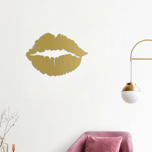 Silent Passion Kiss Metal Wall Art | Romantic Decorative Sculpture